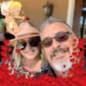 Meet your Posher, Carolina